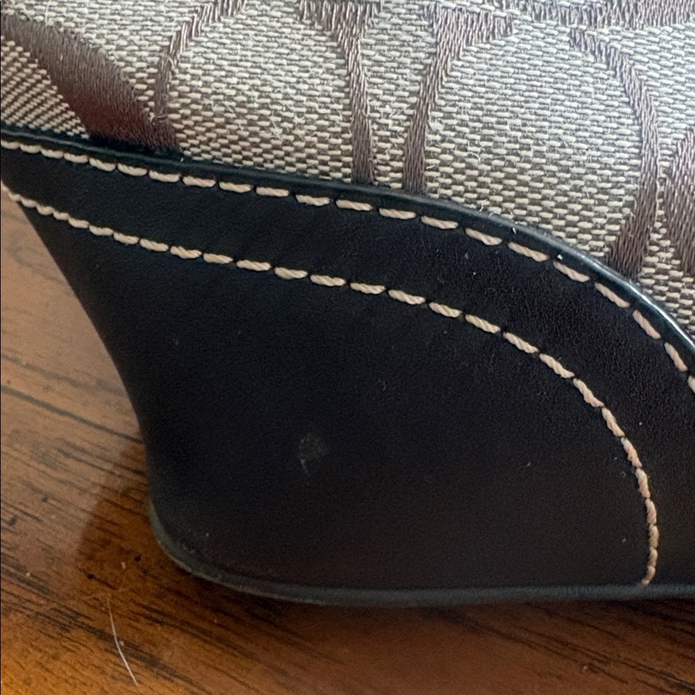 Coach Dark Brown/Beige Signature Canvas and Leather Hampton Tote - Picture 8 of 8